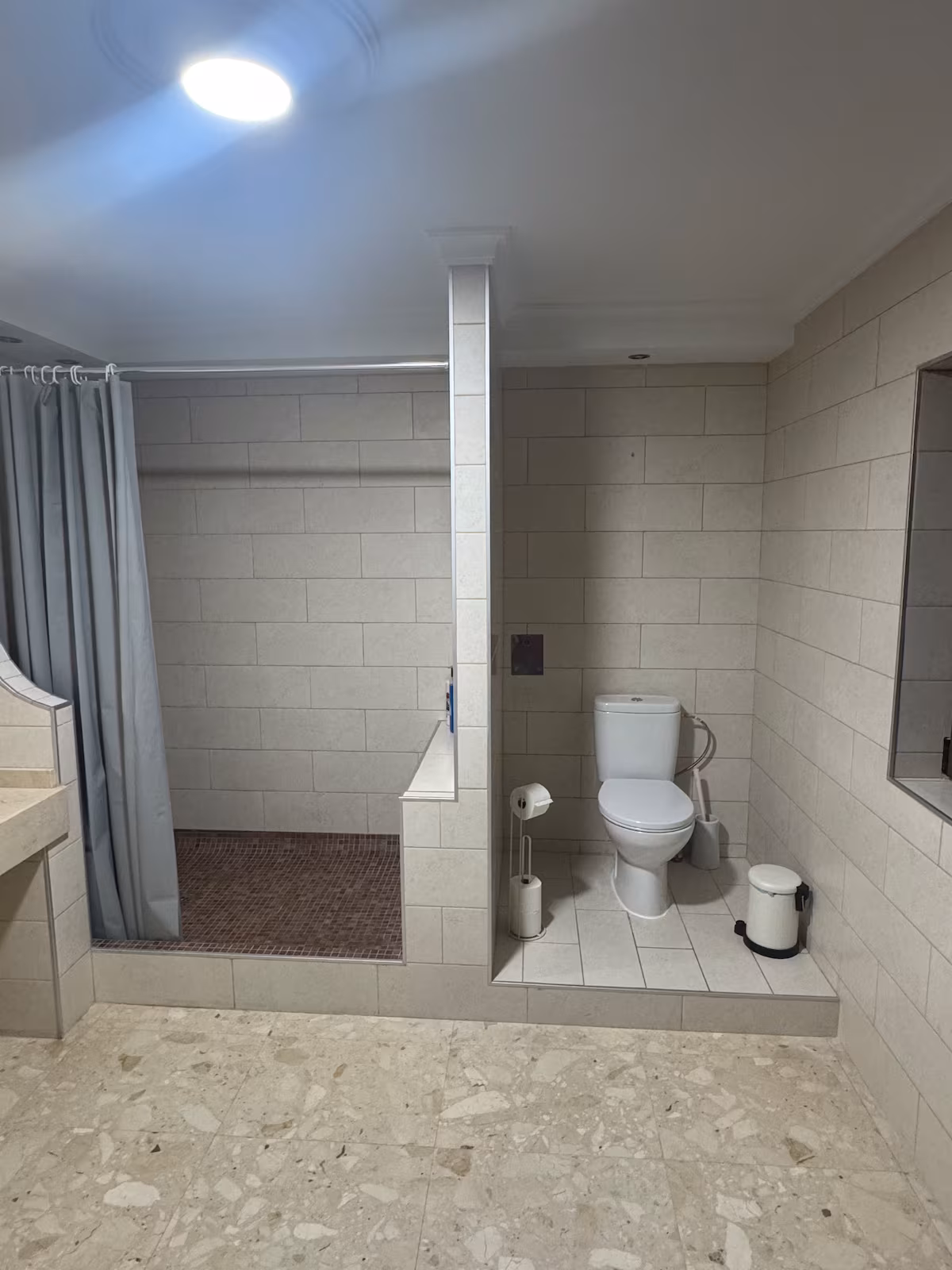 2nd bathroom 1